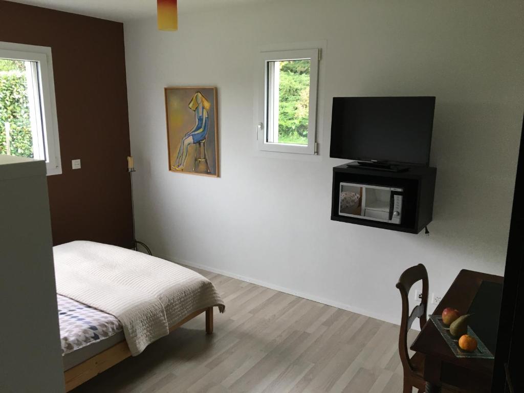 Montaney Guests House room 6